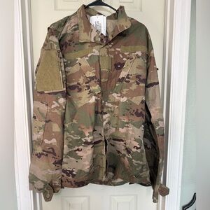 New with Tags Air Force Camouflage Military Coat Combat Medium-Long
